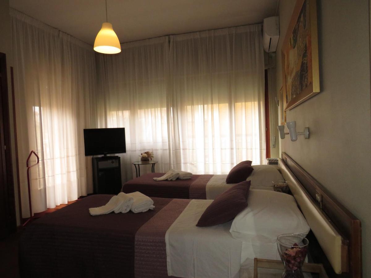 Hotel San Michele Aprilia Exterior photo